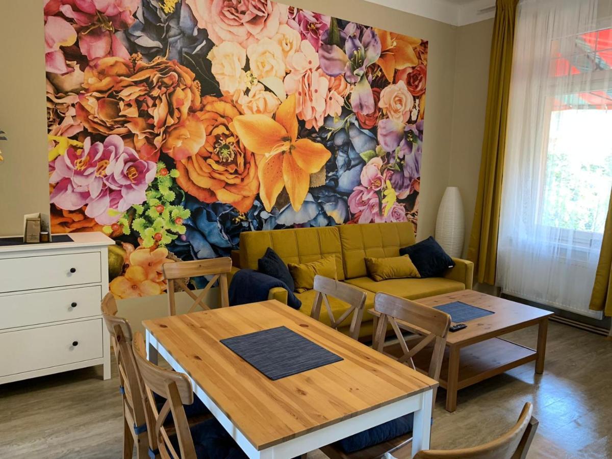 Apartment Galerie